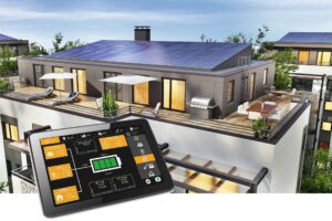 Wohngebäude mit PV-Anlage und Energiemanagement E-SMART