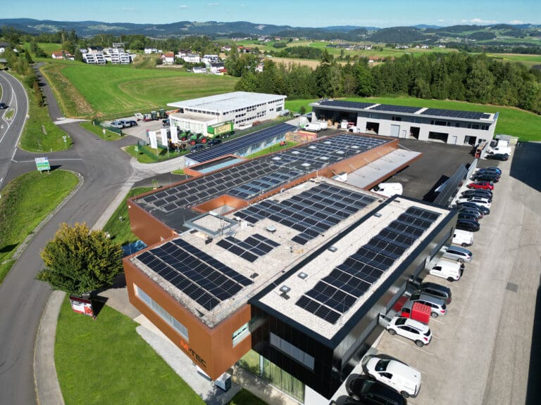 M-TEC Firmenzubau abgeschlossen